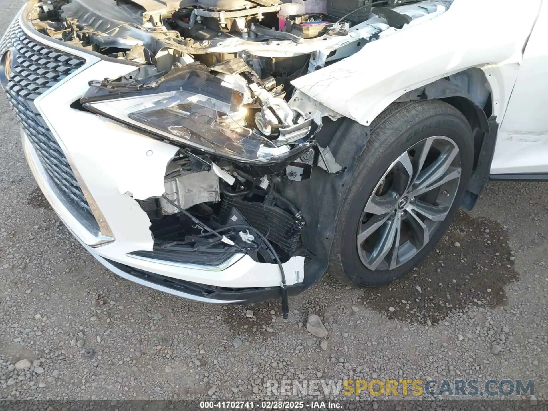 6 Photograph of a damaged car 2T2HGMDA9NC081341 LEXUS RX 450H 2022
