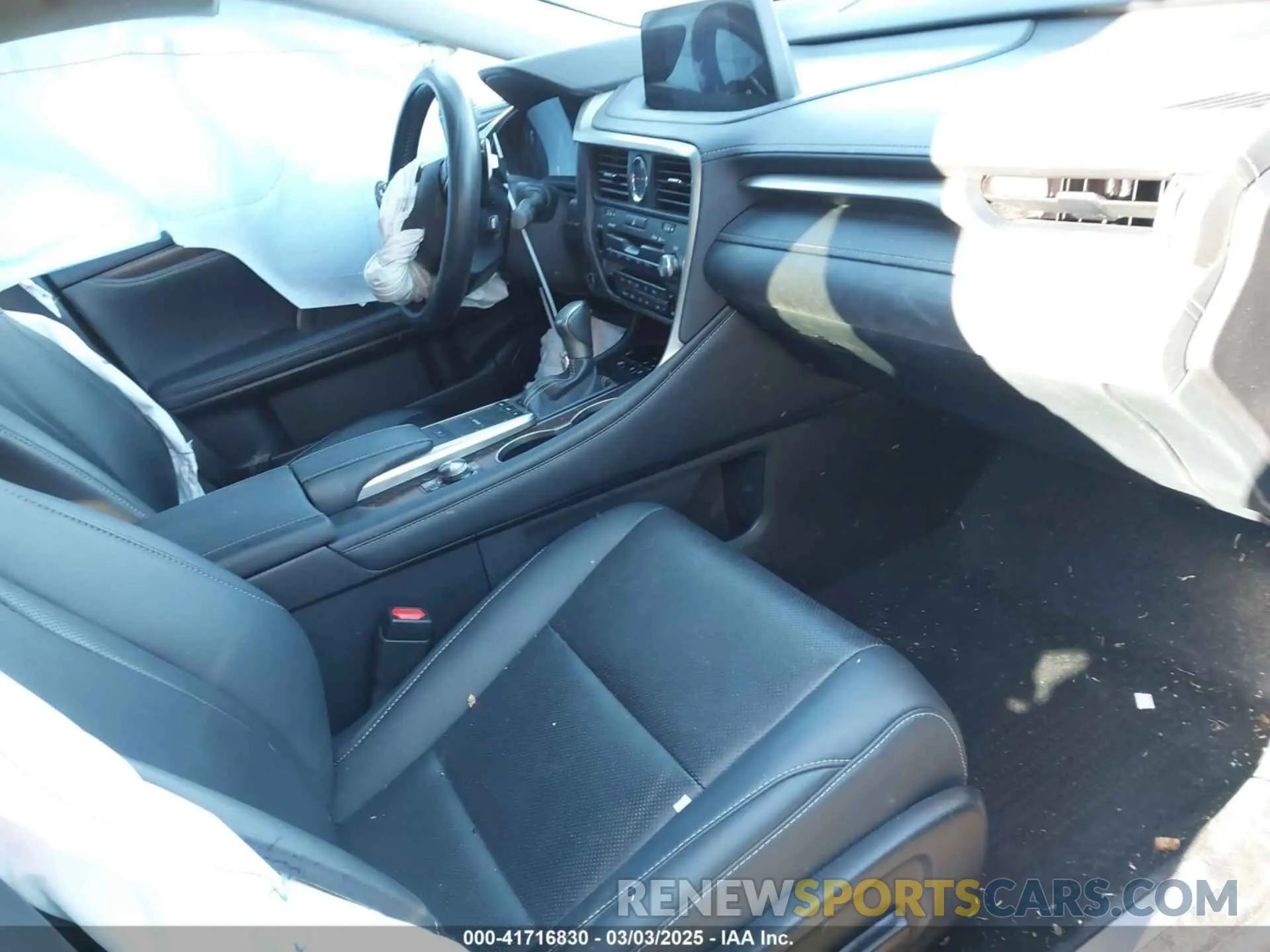 5 Photograph of a damaged car 2T2HGMDA9NC085132 LEXUS RX 450H 2022
