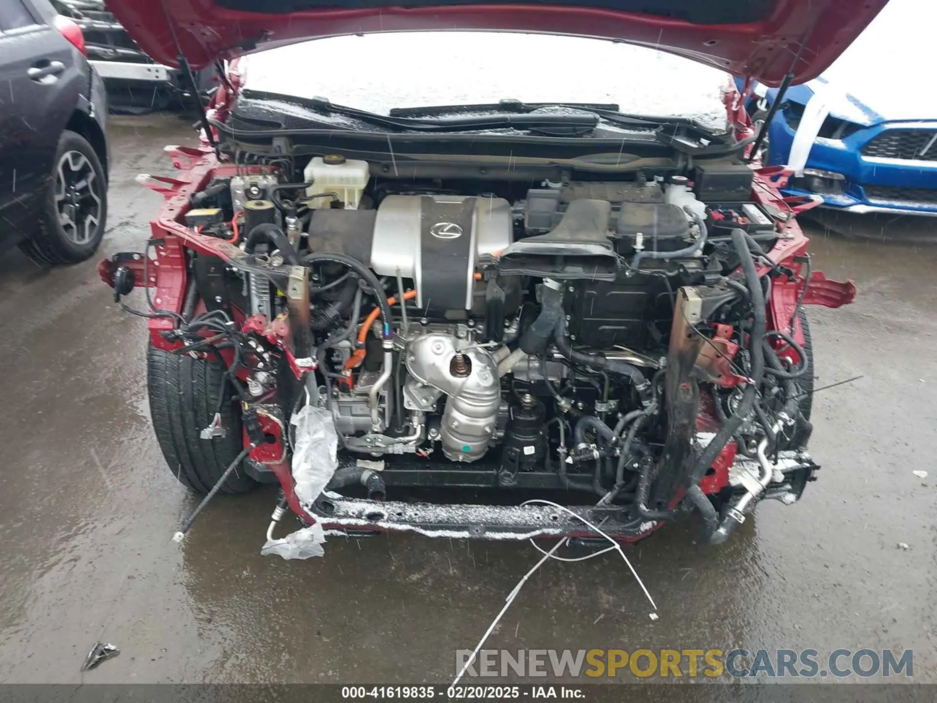 10 Photograph of a damaged car 2T2JGMDA2NC078878 LEXUS RX 450H 2022