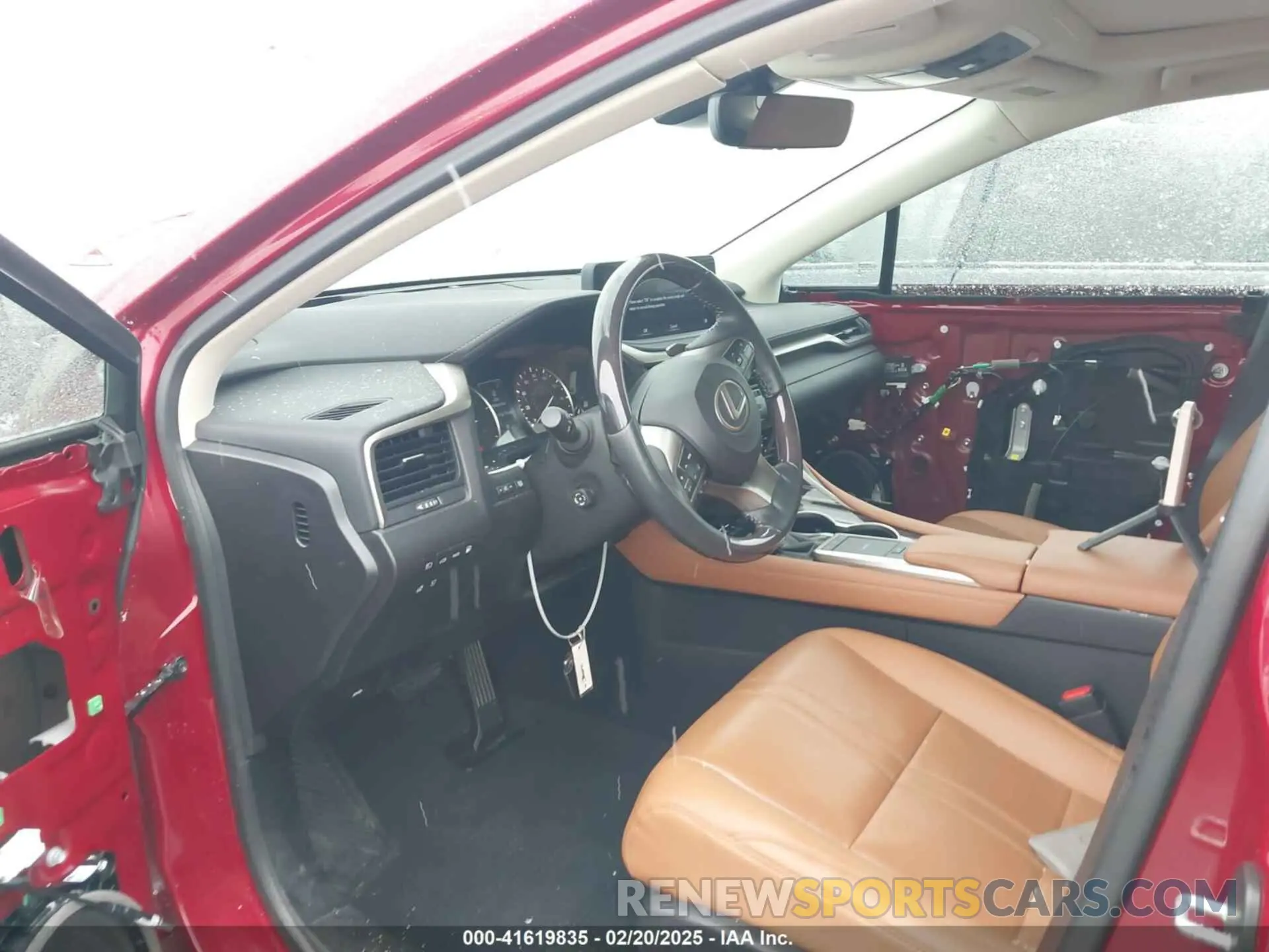 5 Photograph of a damaged car 2T2JGMDA2NC078878 LEXUS RX 450H 2022
