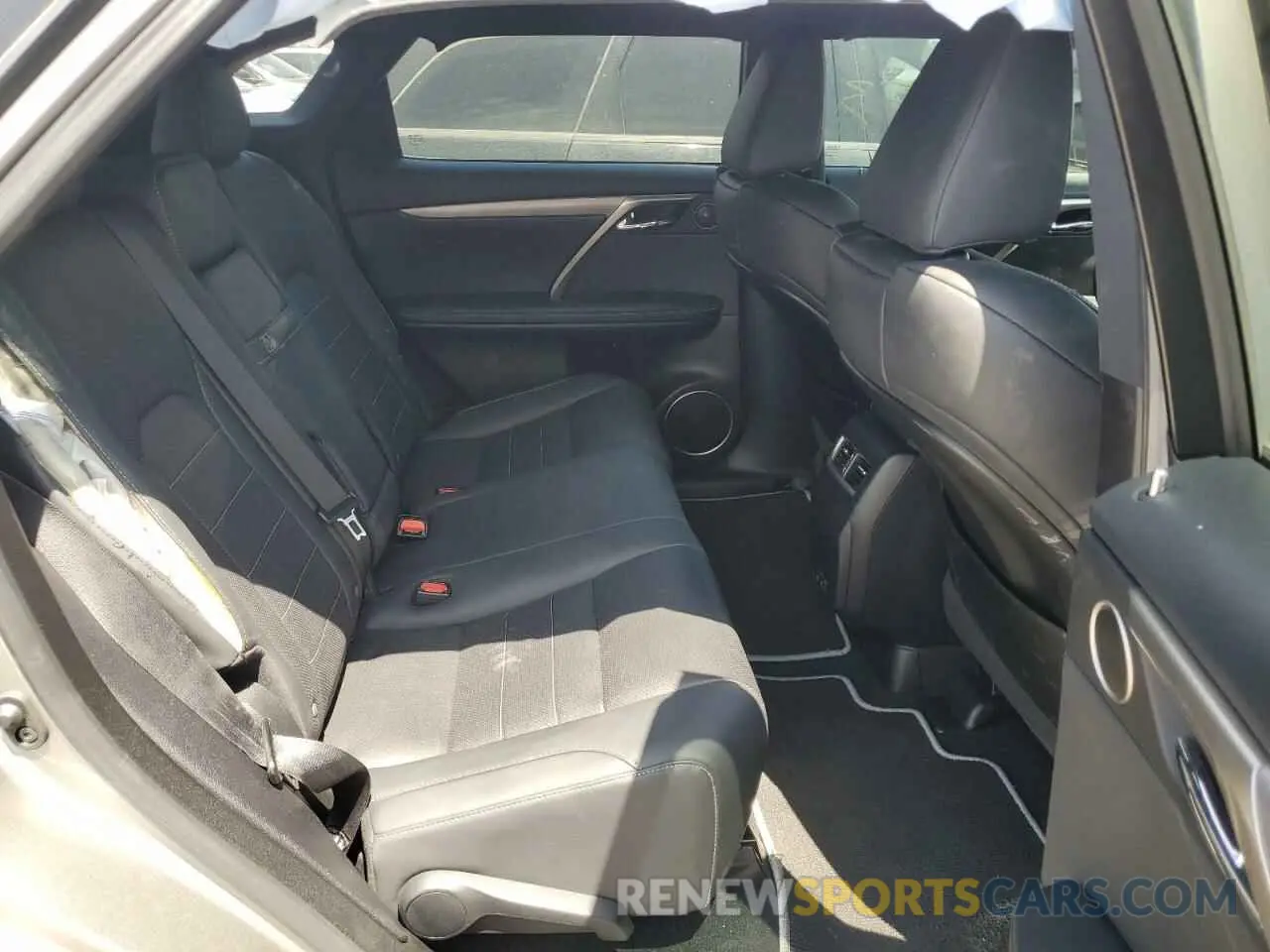 11 Photograph of a damaged car 2T2YGMDA7NC088479 LEXUS RX 450H F 2022