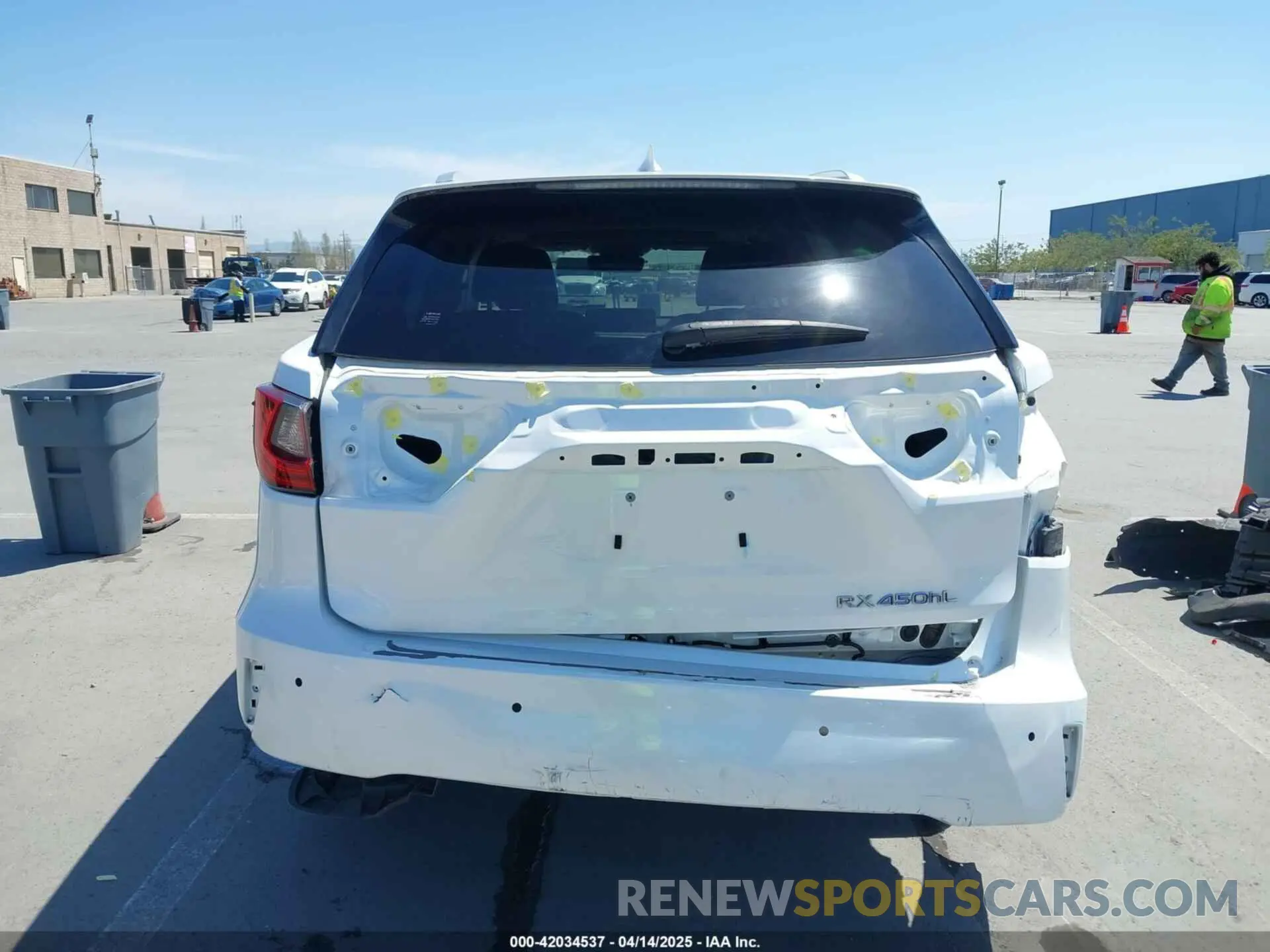 17 Photograph of a damaged car JTJHGKFA5M2018172 LEXUS RX 450HL 2021