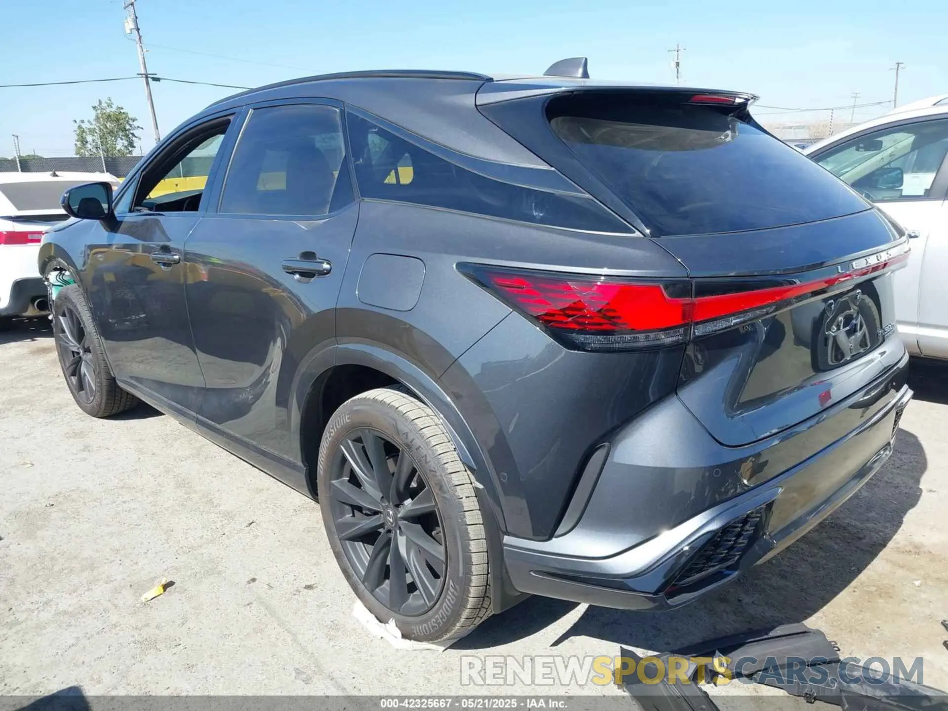 3 Photograph of a damaged car 2T2BCMEA1RC020345 LEXUS RX 500H 2024