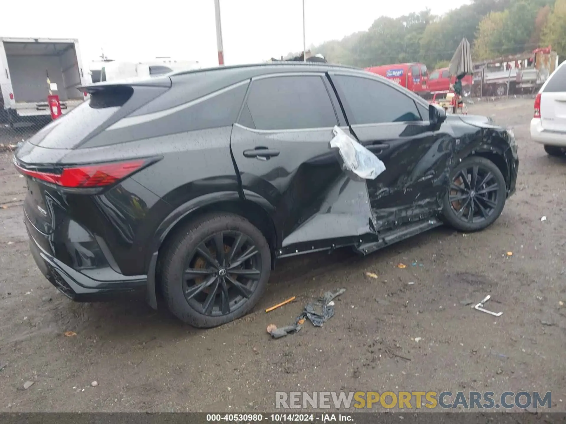 4 Photograph of a damaged car 2T2BCMEA3RC012831 LEXUS RX 500H 2024