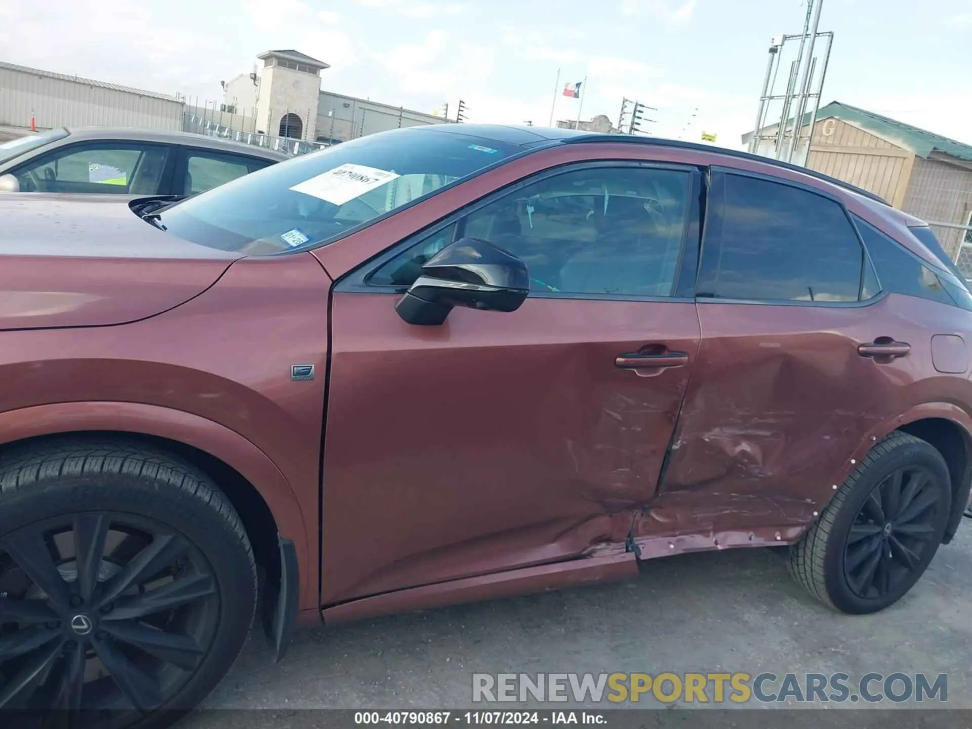 15 Photograph of a damaged car 2T2BCMEA8RC014297 LEXUS RX 500H 2024