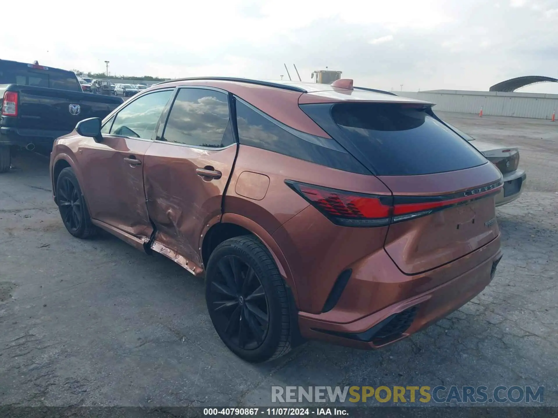 3 Photograph of a damaged car 2T2BCMEA8RC014297 LEXUS RX 500H 2024