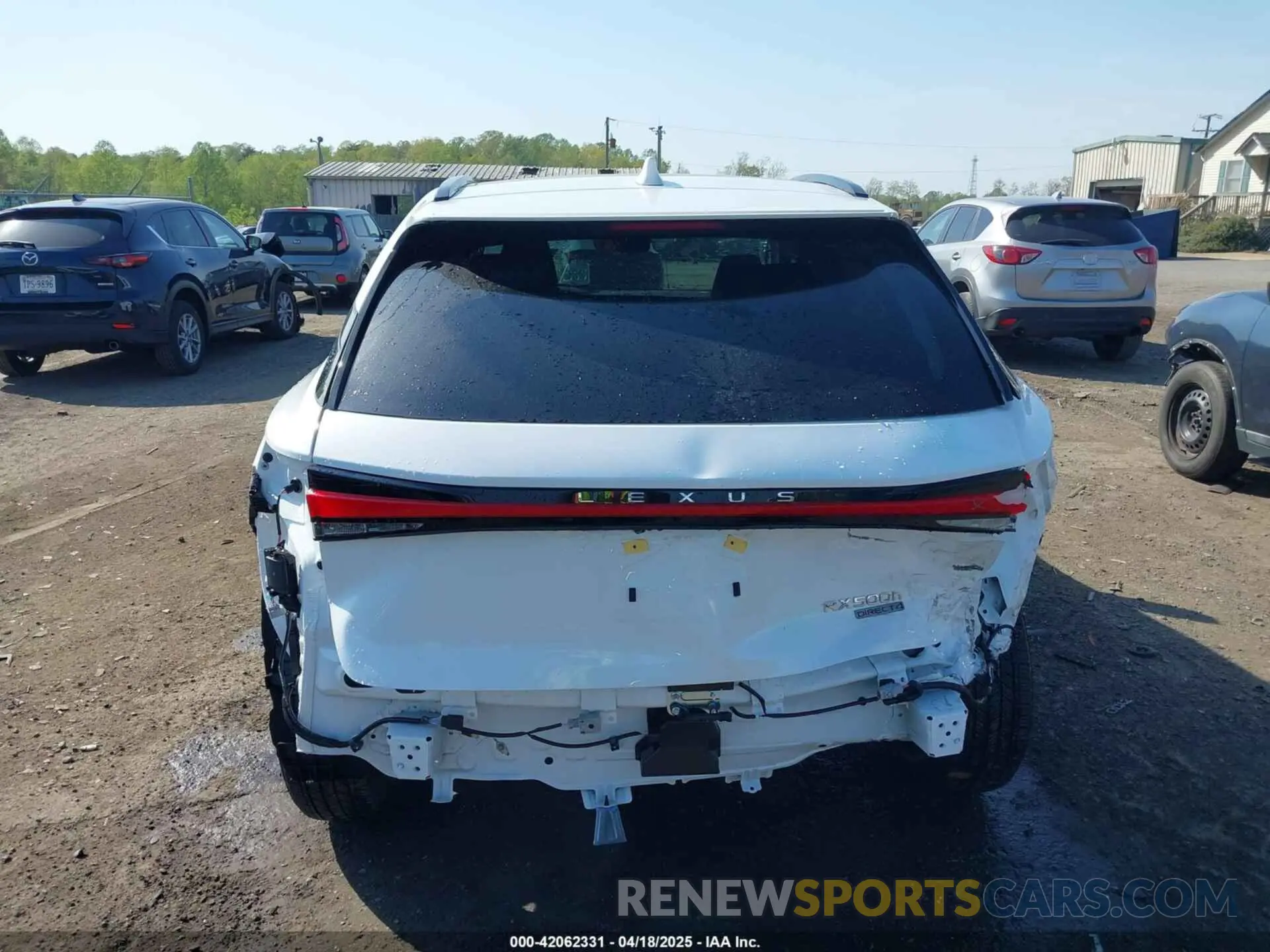17 Photograph of a damaged car 2T2BCMEAXSC021242 LEXUS RX 500H 2025