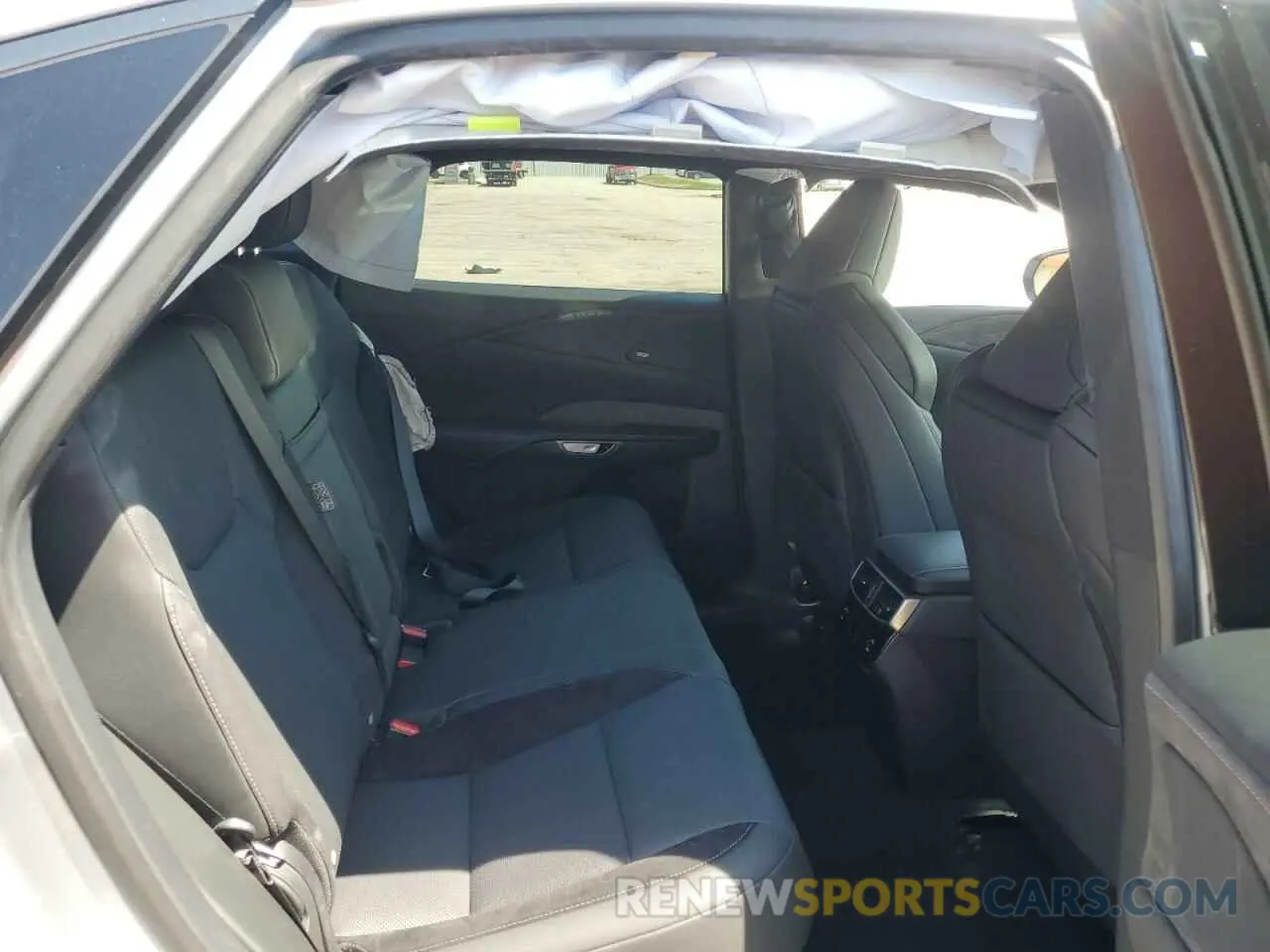 11 Photograph of a damaged car 2T2BCMEA4SC020751 LEXUS RX 500H F 2025