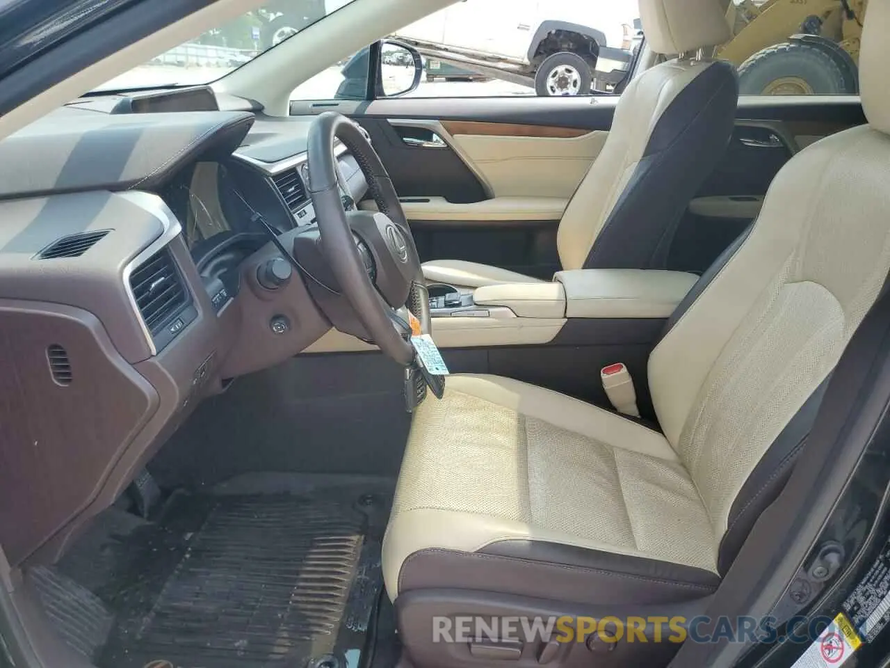 7 Photograph of a damaged car 2T2BZMCA1HC067584 LEXUS RX350 2017