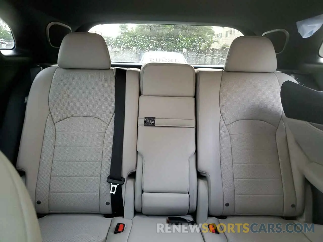 10 Photograph of a damaged car 2T2BZMCA2KC169984 LEXUS RX350 2019