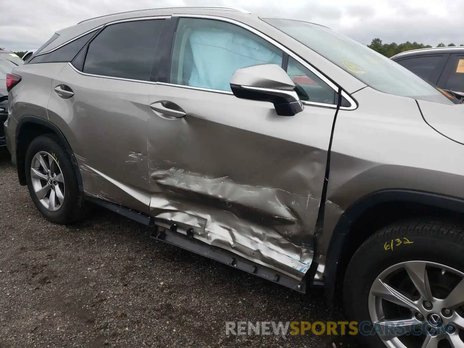 9 Photograph of a damaged car 2T2BZMCA3KC198779 LEXUS RX350 2019