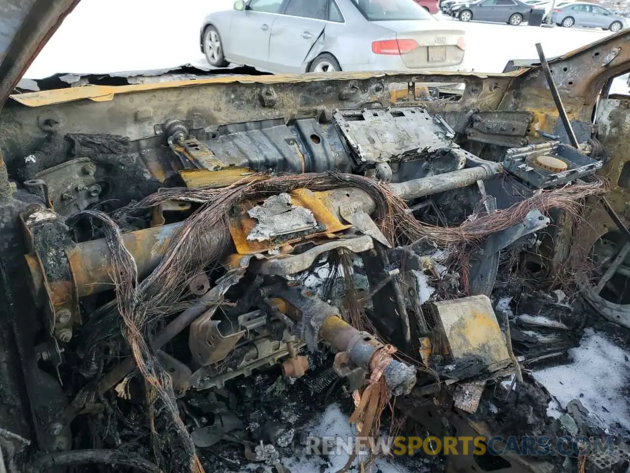 9 Photograph of a damaged car 2T2BZMCA3KC200188 LEXUS RX350 2019