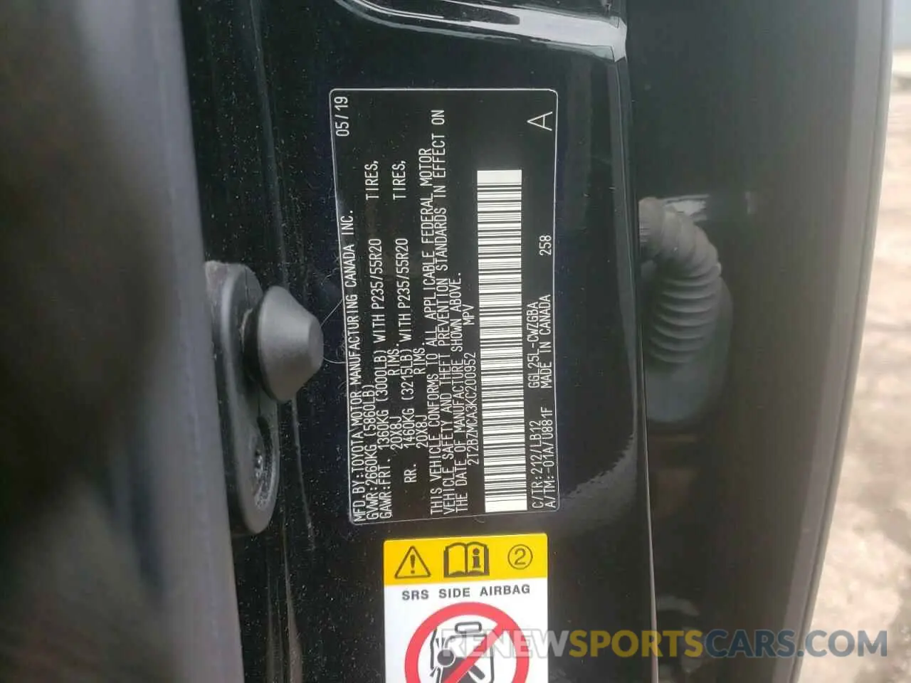 13 Photograph of a damaged car 2T2BZMCA3KC200952 LEXUS RX350 2019