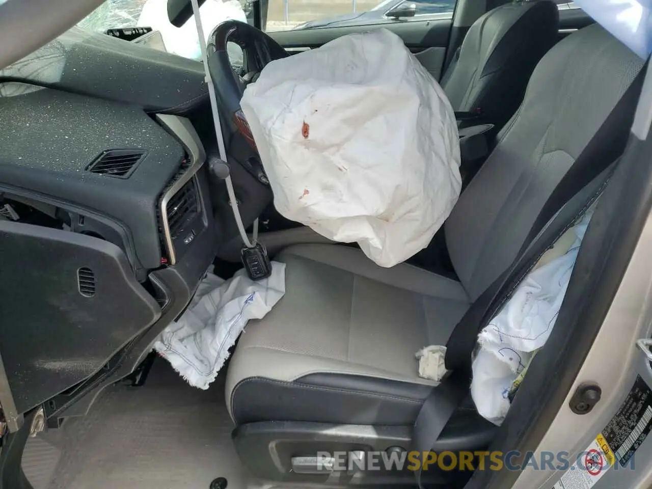 7 Photograph of a damaged car 2T2BZMCA4KC207862 LEXUS RX350 2019