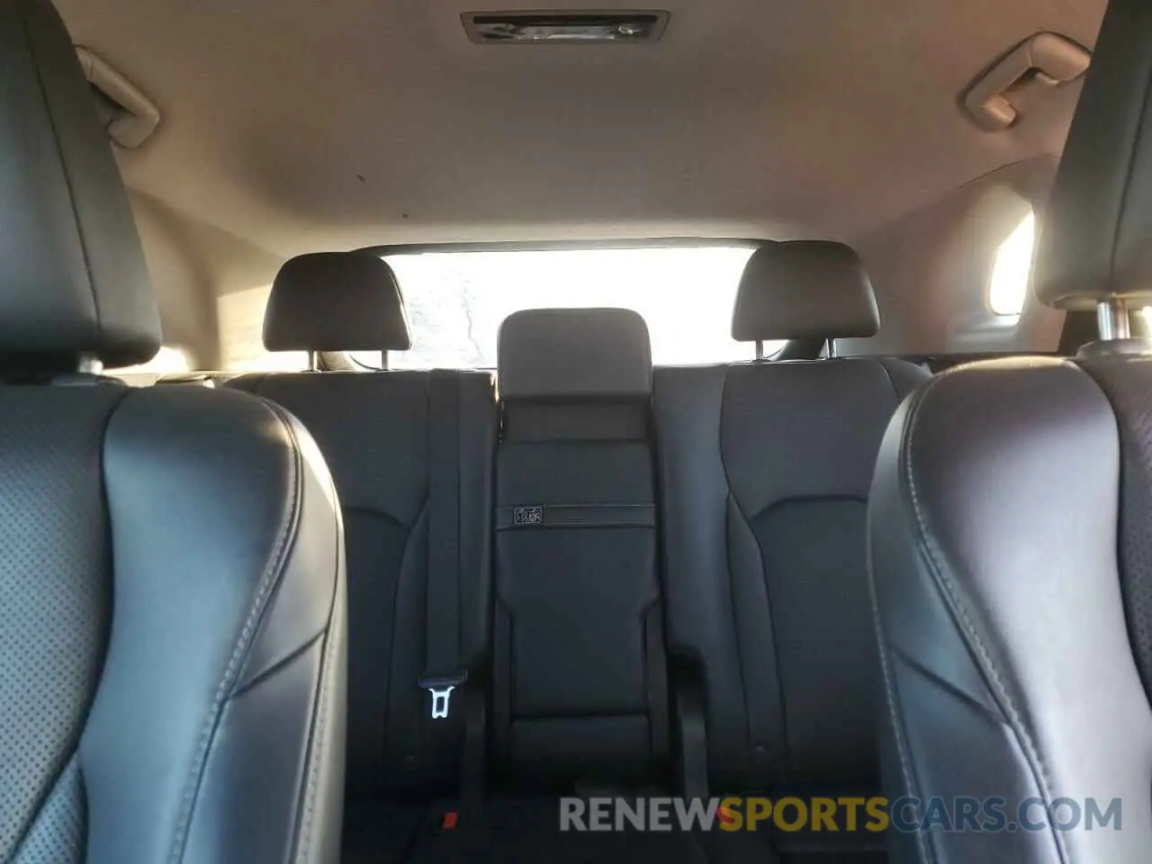 10 Photograph of a damaged car 2T2BZMCA5KC170840 LEXUS RX350 2019