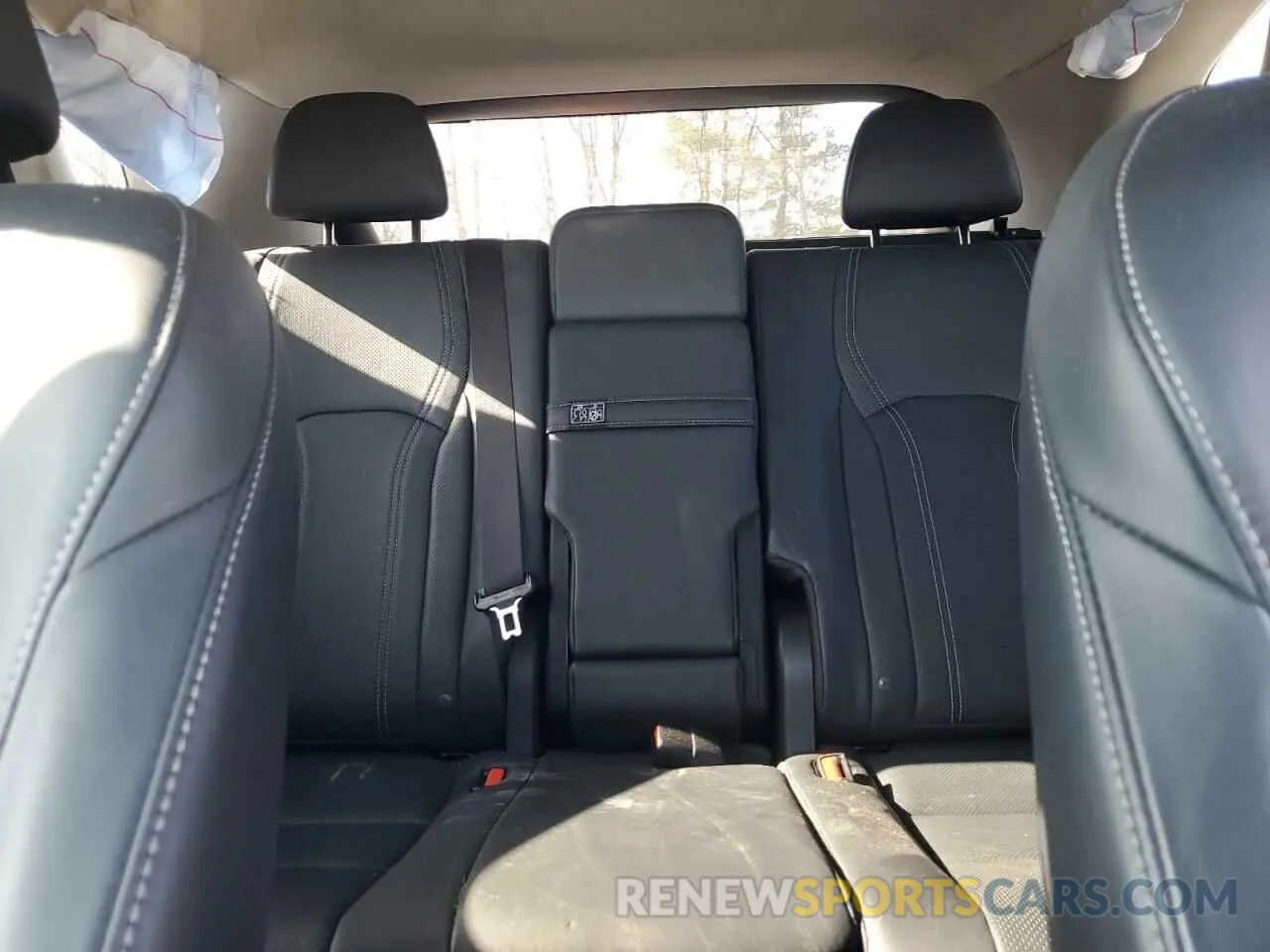 10 Photograph of a damaged car 2T2BZMCA6KC185069 LEXUS RX350 2019