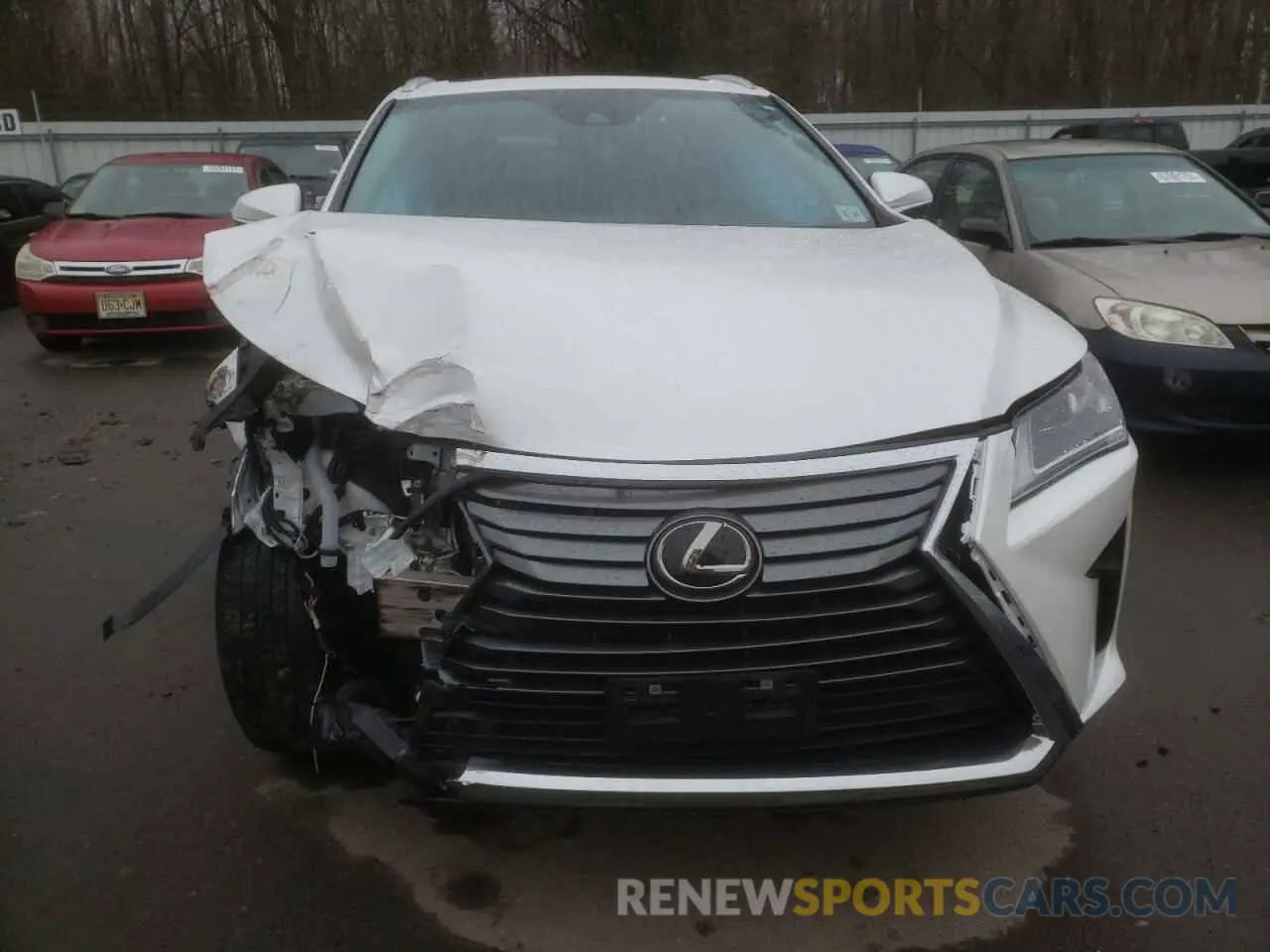 7 Photograph of a damaged car 2T2BZMCA8KC184876 LEXUS RX350 2019