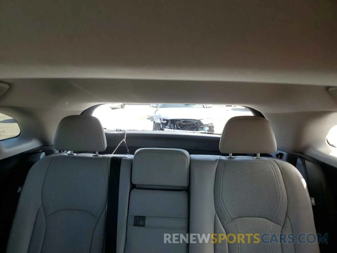 10 Photograph of a damaged car 2T2BZMCAXKC172891 LEXUS RX350 2019