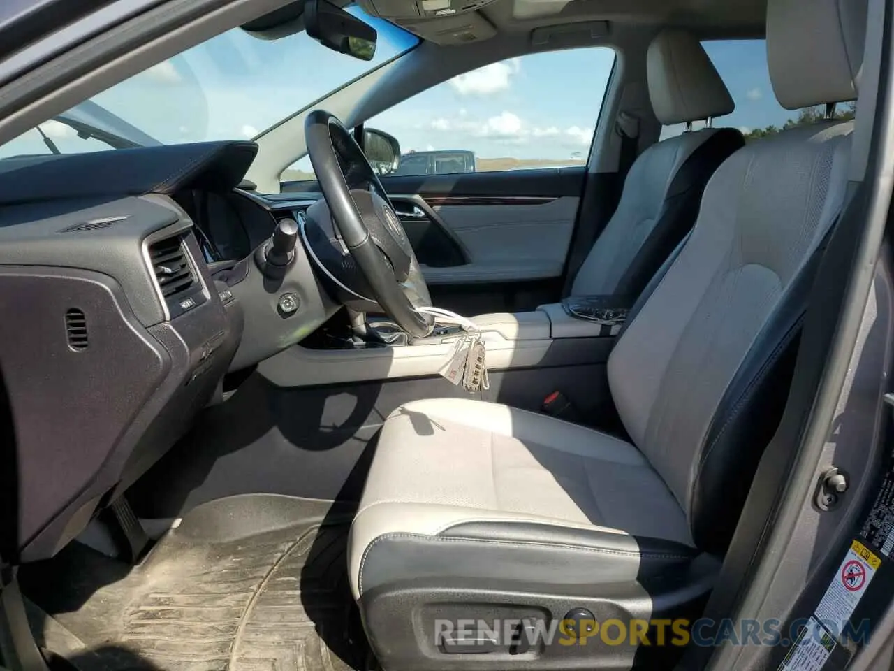 7 Photograph of a damaged car 2T2BZMCAXKC172891 LEXUS RX350 2019