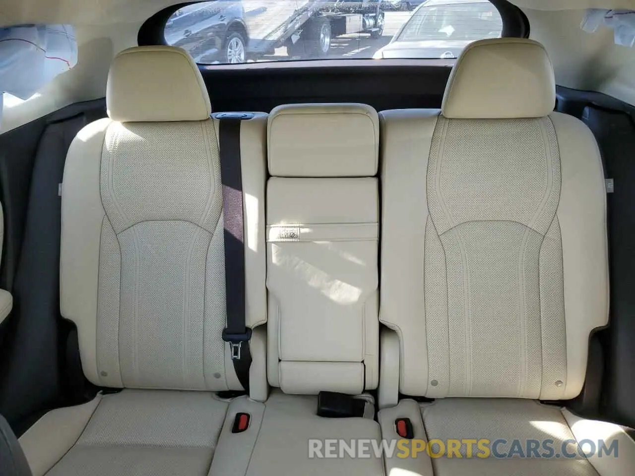 10 Photograph of a damaged car 2T2BZMCAXKC193966 LEXUS RX350 2019
