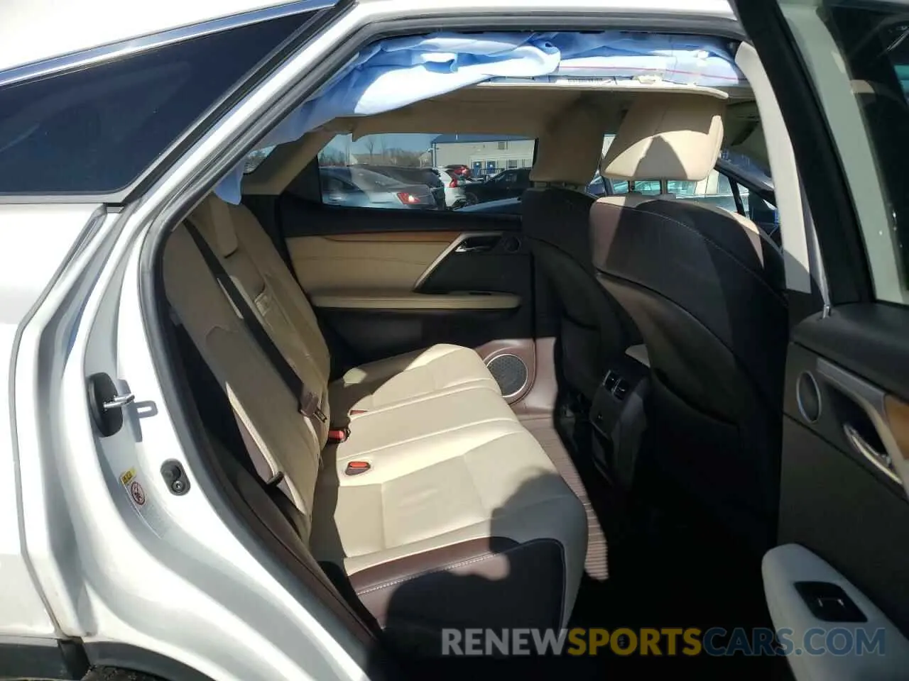 11 Photograph of a damaged car 2T2BZMCAXKC193966 LEXUS RX350 2019