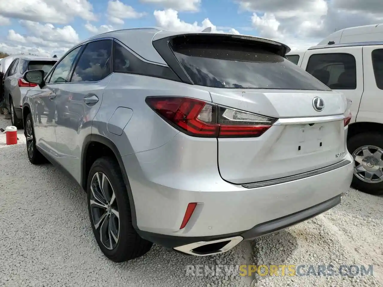 3 Photograph of a damaged car 2T2ZZMCA0KC132382 LEXUS RX350 2019