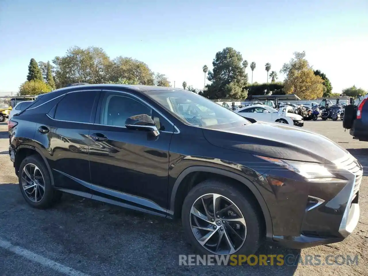 4 Photograph of a damaged car 2T2ZZMCA0KC135587 LEXUS RX350 2019