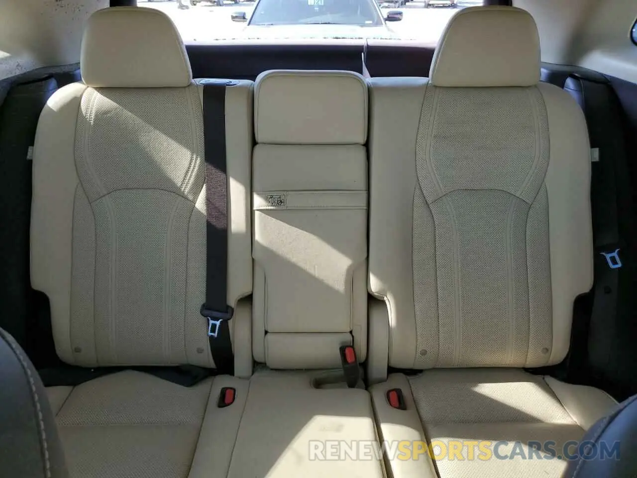 10 Photograph of a damaged car 2T2ZZMCA1KC121505 LEXUS RX350 2019
