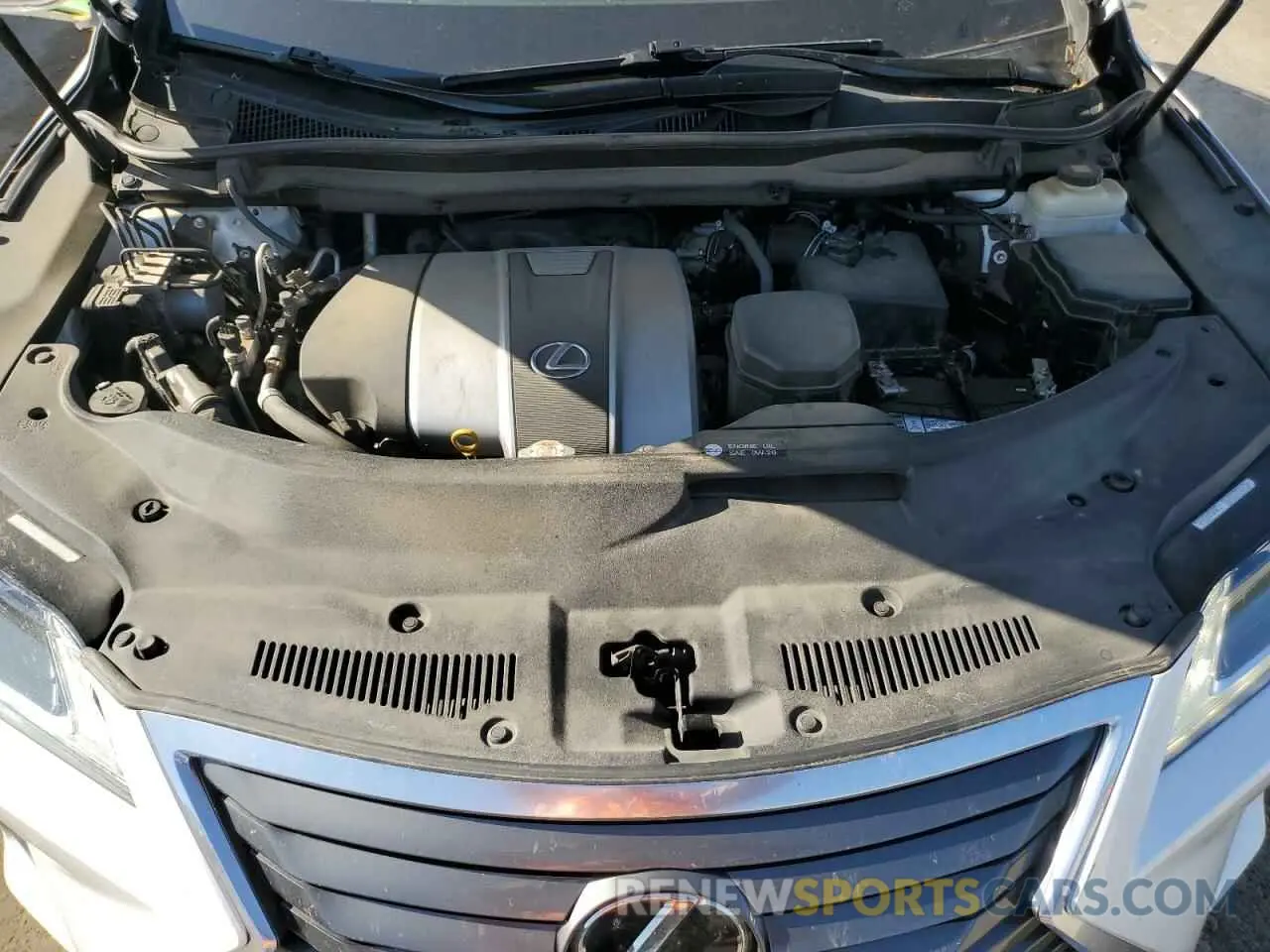 13 Photograph of a damaged car 2T2ZZMCA1KC121505 LEXUS RX350 2019