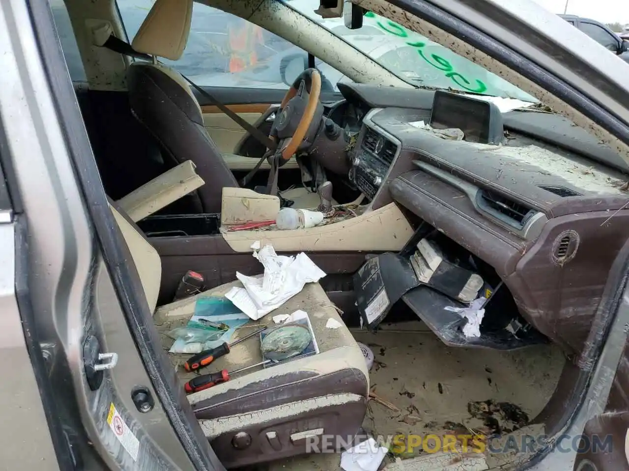 5 Photograph of a damaged car 2T2ZZMCA1KC122279 LEXUS RX350 2019