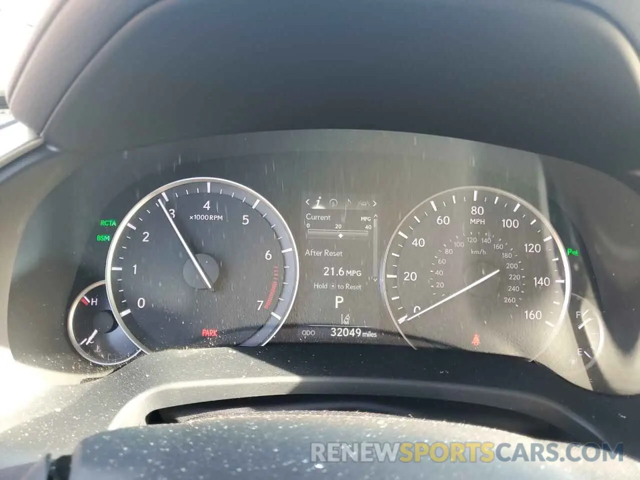 9 Photograph of a damaged car 2T2ZZMCA1KC129541 LEXUS RX350 2019