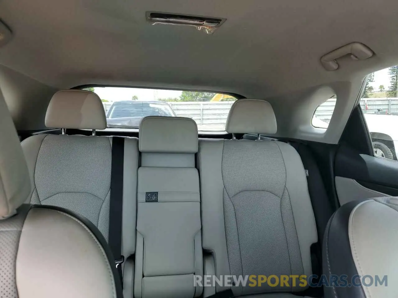 10 Photograph of a damaged car 2T2ZZMCA1KC134965 LEXUS RX350 2019
