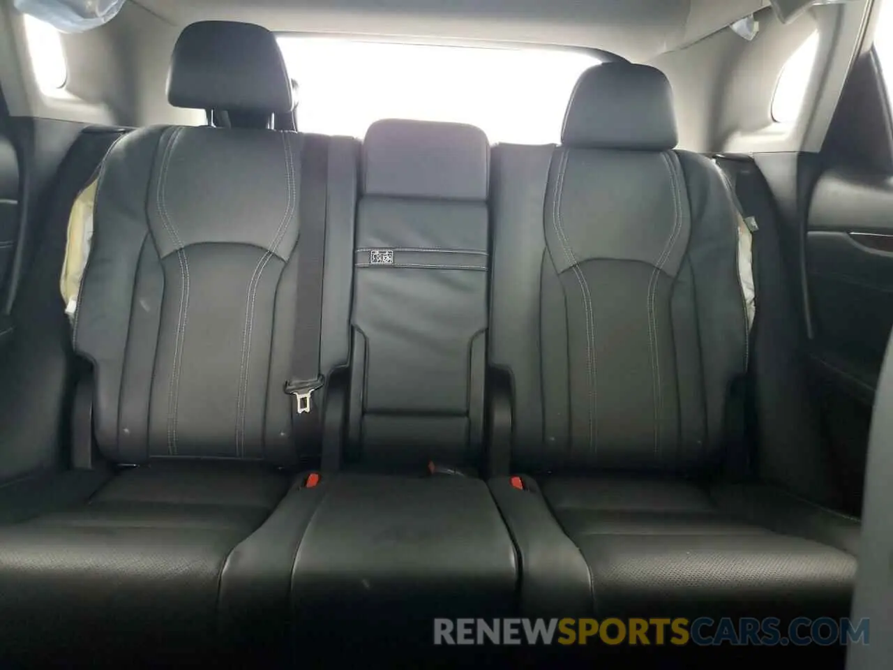 10 Photograph of a damaged car 2T2ZZMCA2KC122646 LEXUS RX350 2019