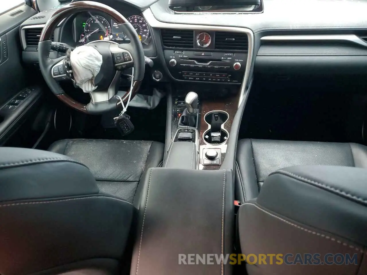 8 Photograph of a damaged car 2T2ZZMCA2KC122646 LEXUS RX350 2019