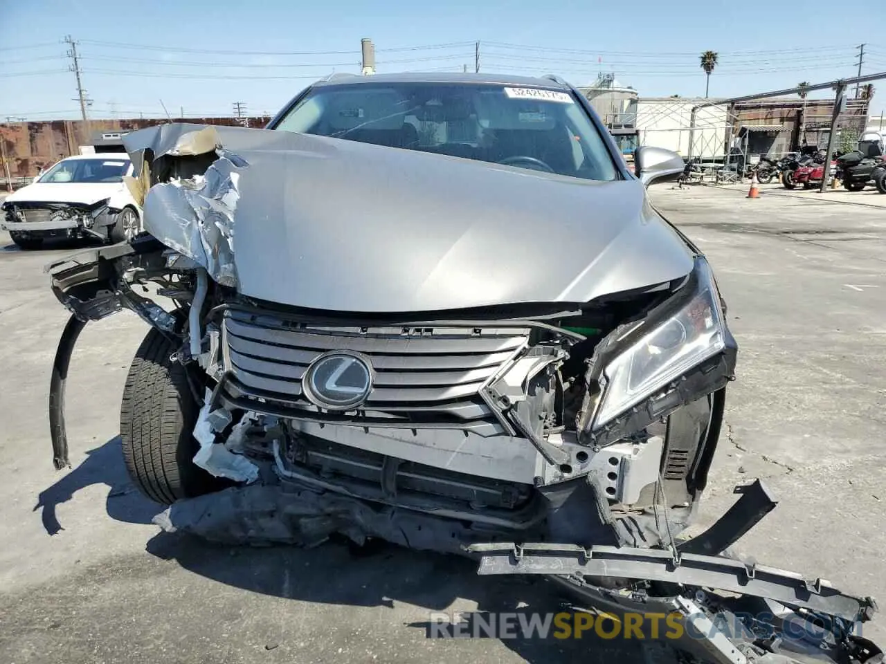 5 Photograph of a damaged car 2T2ZZMCA6KC119796 LEXUS RX350 2019
