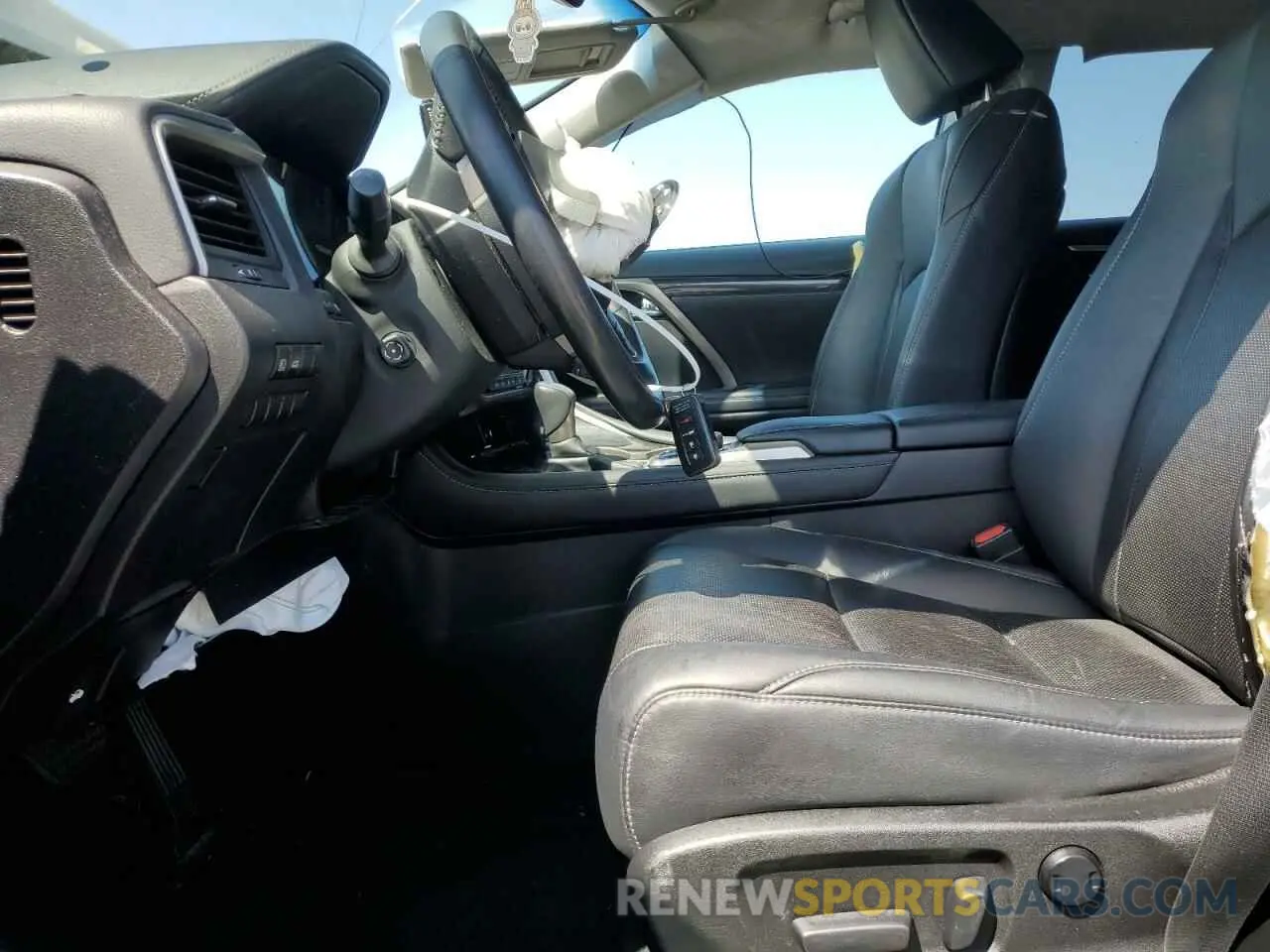7 Photograph of a damaged car 2T2ZZMCA6KC119796 LEXUS RX350 2019