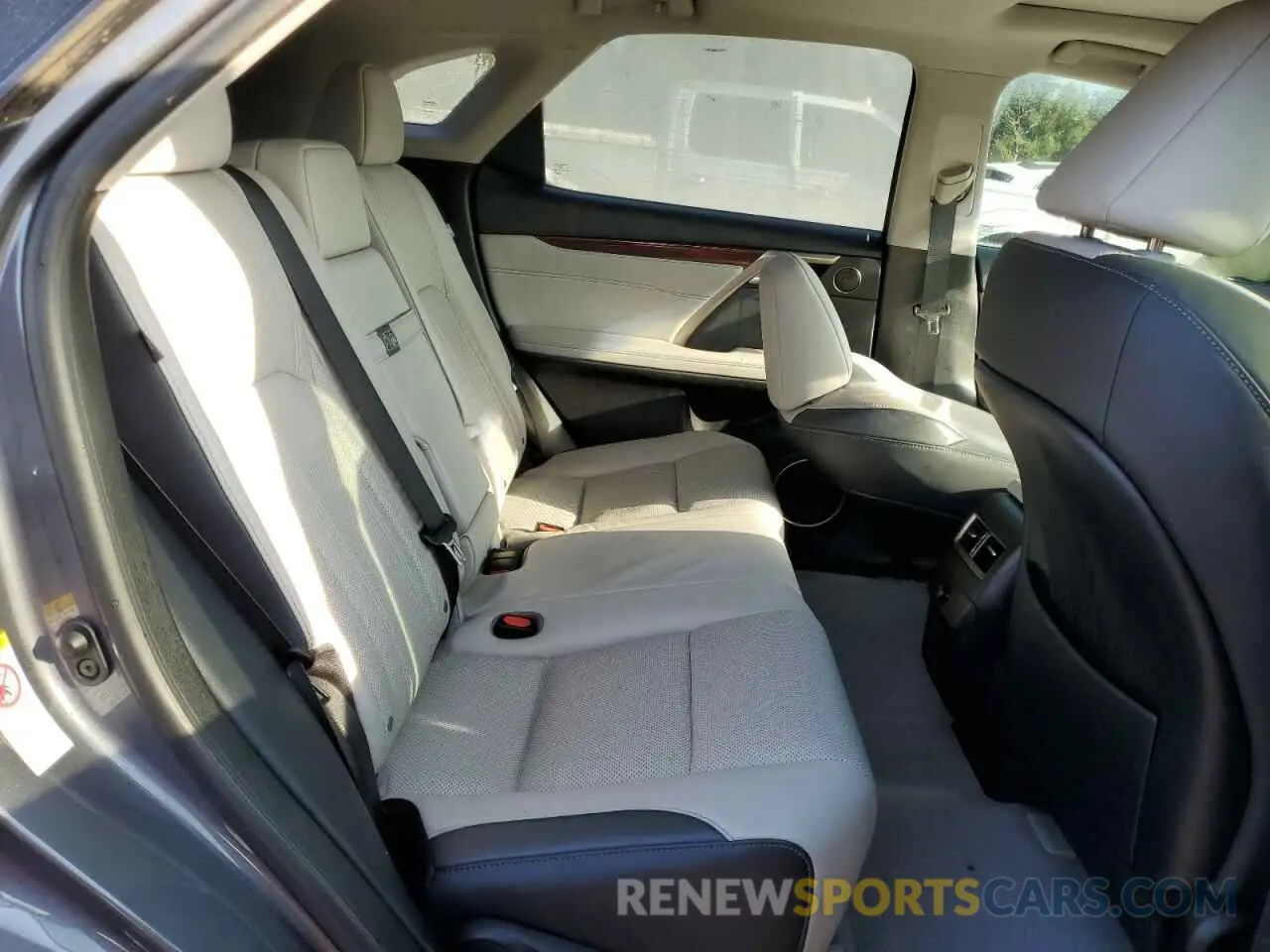 11 Photograph of a damaged car 2T2ZZMCA7KC118401 LEXUS RX350 2019