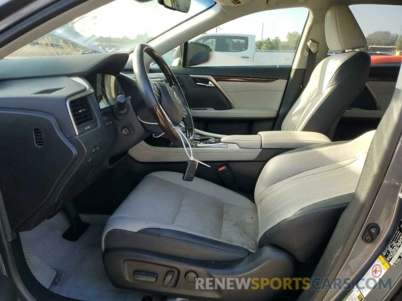 7 Photograph of a damaged car 2T2ZZMCA7KC118401 LEXUS RX350 2019