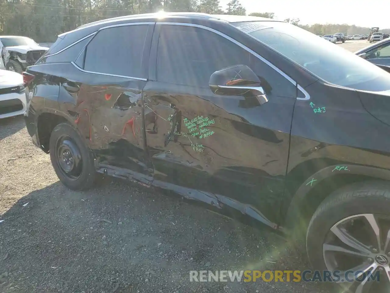 9 Photograph of a damaged car 2T2ZZMCA7KC136722 LEXUS RX350 2019