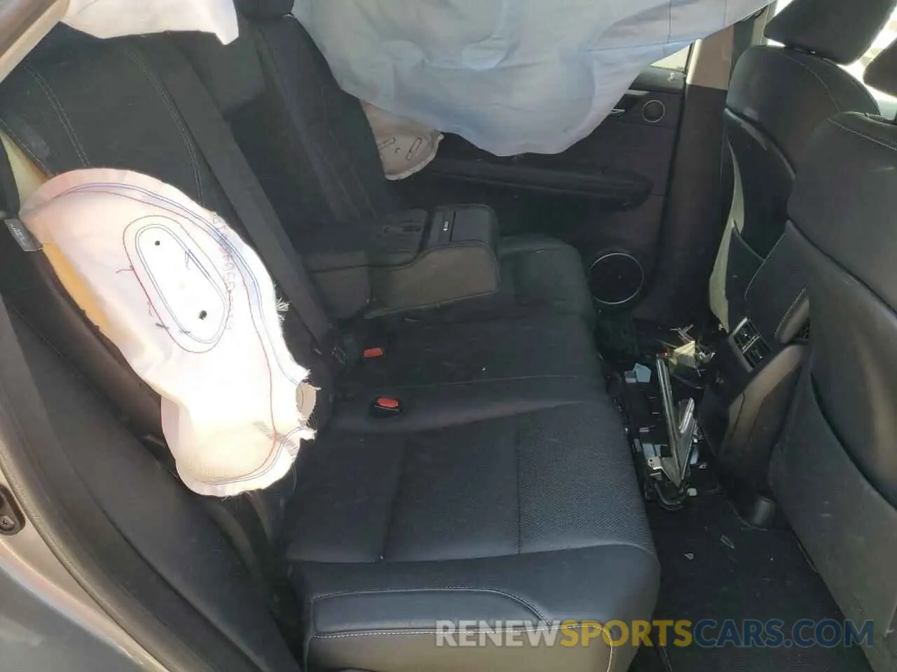 10 Photograph of a damaged car 2T2ZZMCA9KC121753 LEXUS RX350 2019