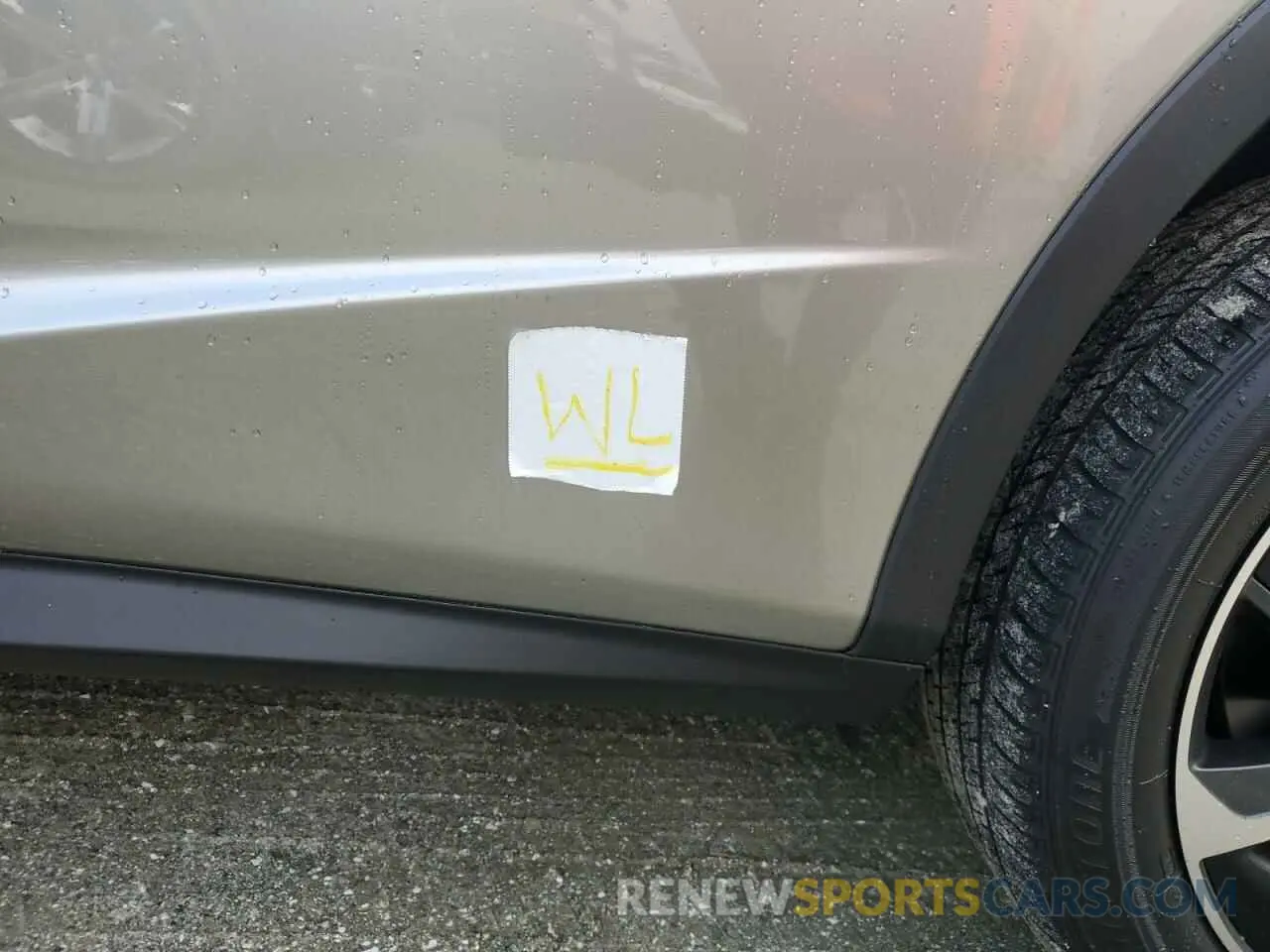 13 Photograph of a damaged car 2T2ZZMCA9KC133546 LEXUS RX350 2019