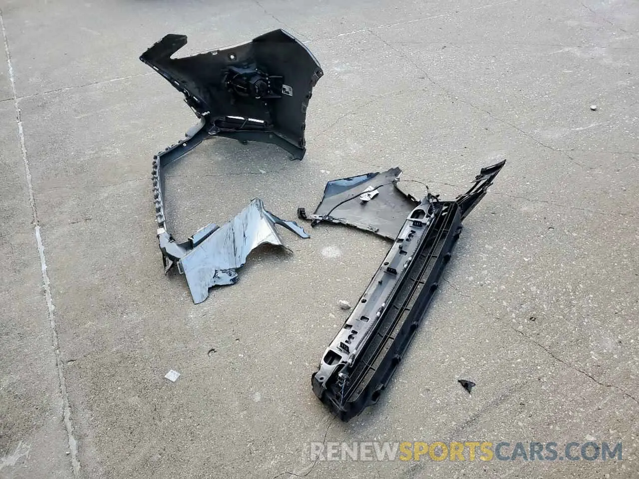 13 Photograph of a damaged car 2T2ZZMCA9KC150704 LEXUS RX350 2019