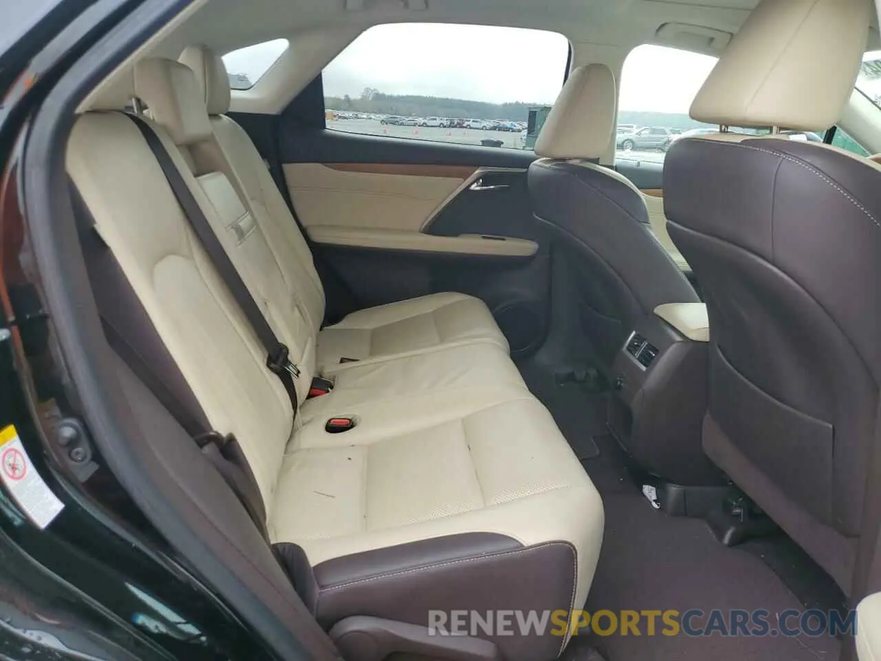 11 Photograph of a damaged car 2T2ZZMCAXKC124810 LEXUS RX350 2019