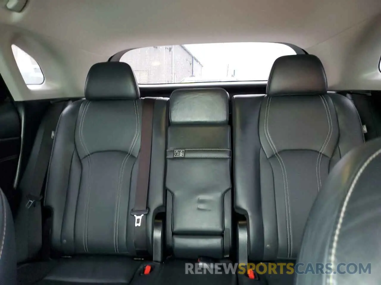 10 Photograph of a damaged car JTJBZMCA2K2040739 LEXUS RX350 2019