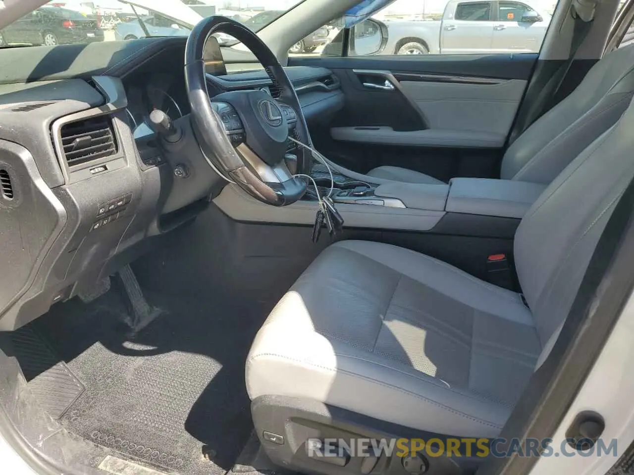 7 Photograph of a damaged car JTJDZKCA2K2016146 LEXUS RX350 2019