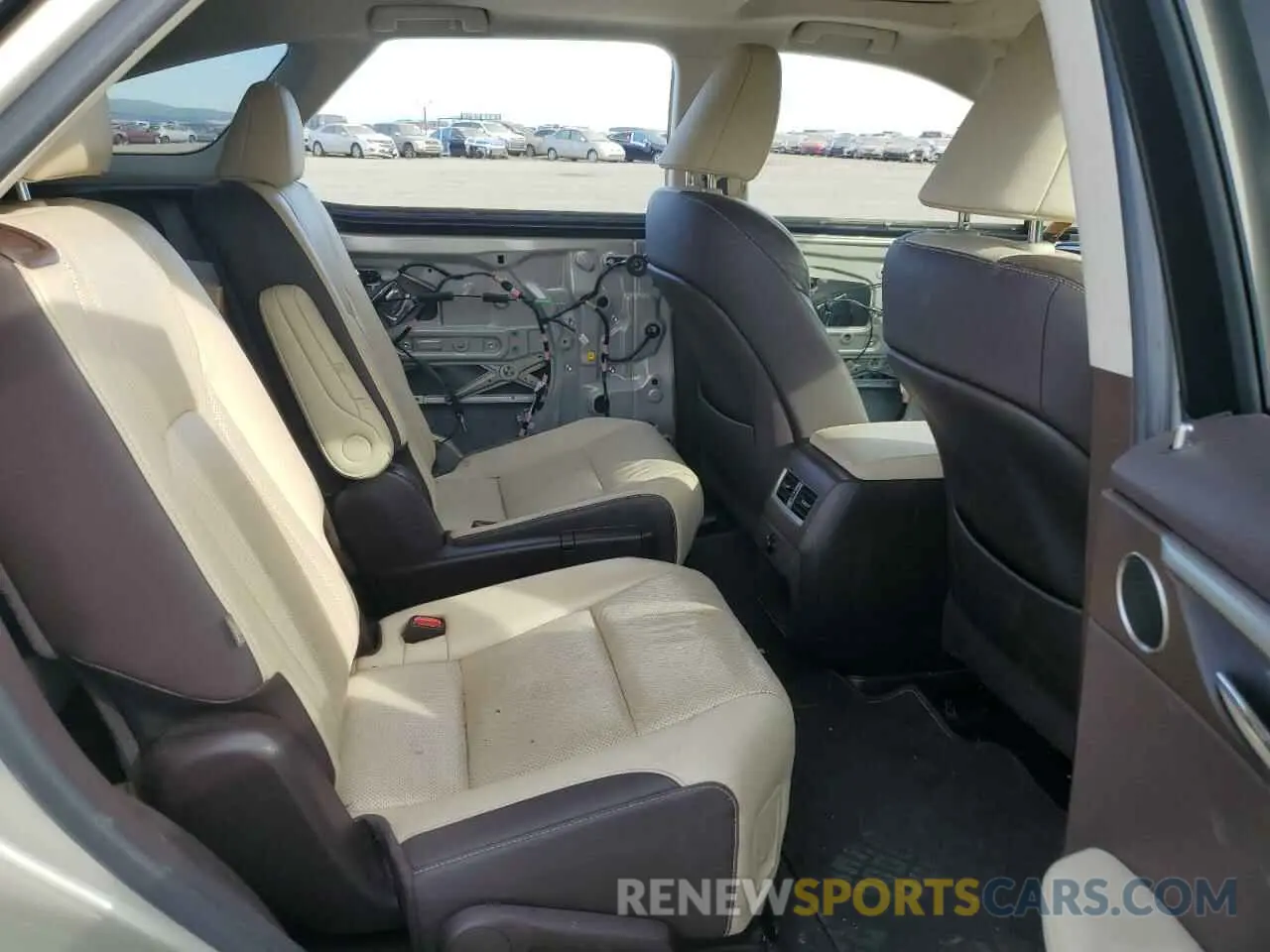 11 Photograph of a damaged car JTJDZKCA3K2020772 LEXUS RX350 2019