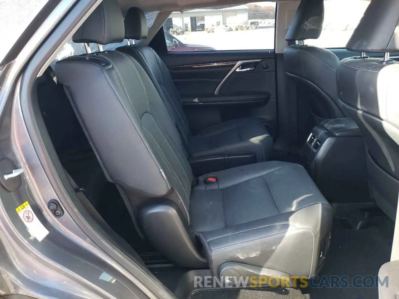 11 Photograph of a damaged car JTJDZKCA3K2020853 LEXUS RX350 2019