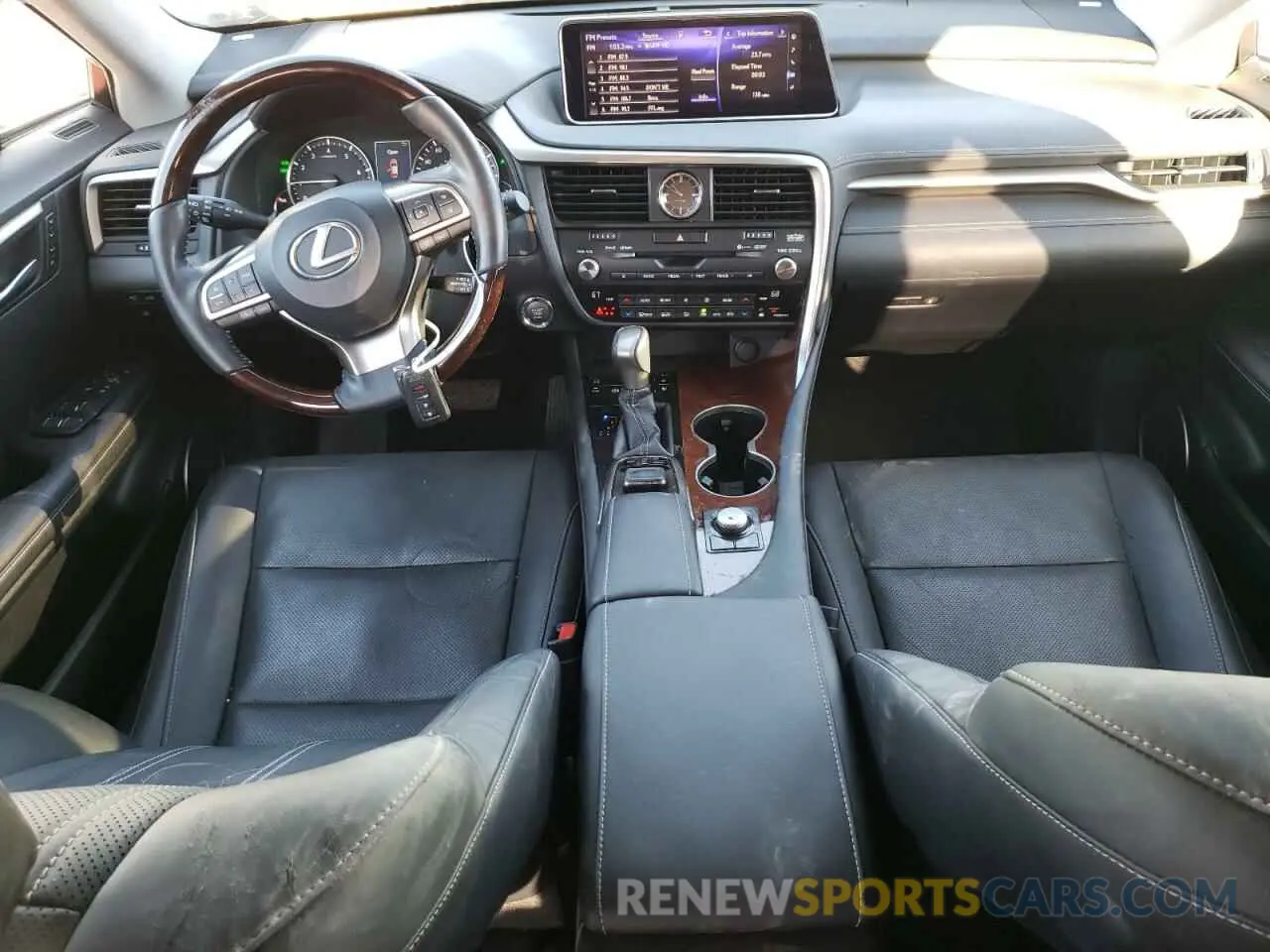 8 Photograph of a damaged car JTJDZKCA3K2020853 LEXUS RX350 2019