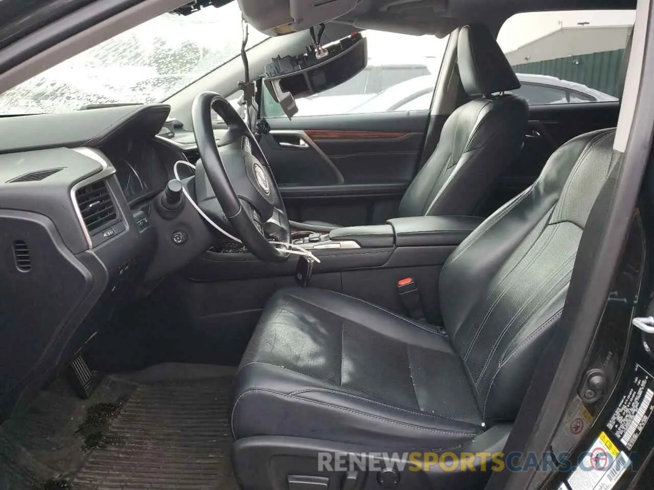 7 Photograph of a damaged car JTJDZKCAXK2017030 LEXUS RX350 2019