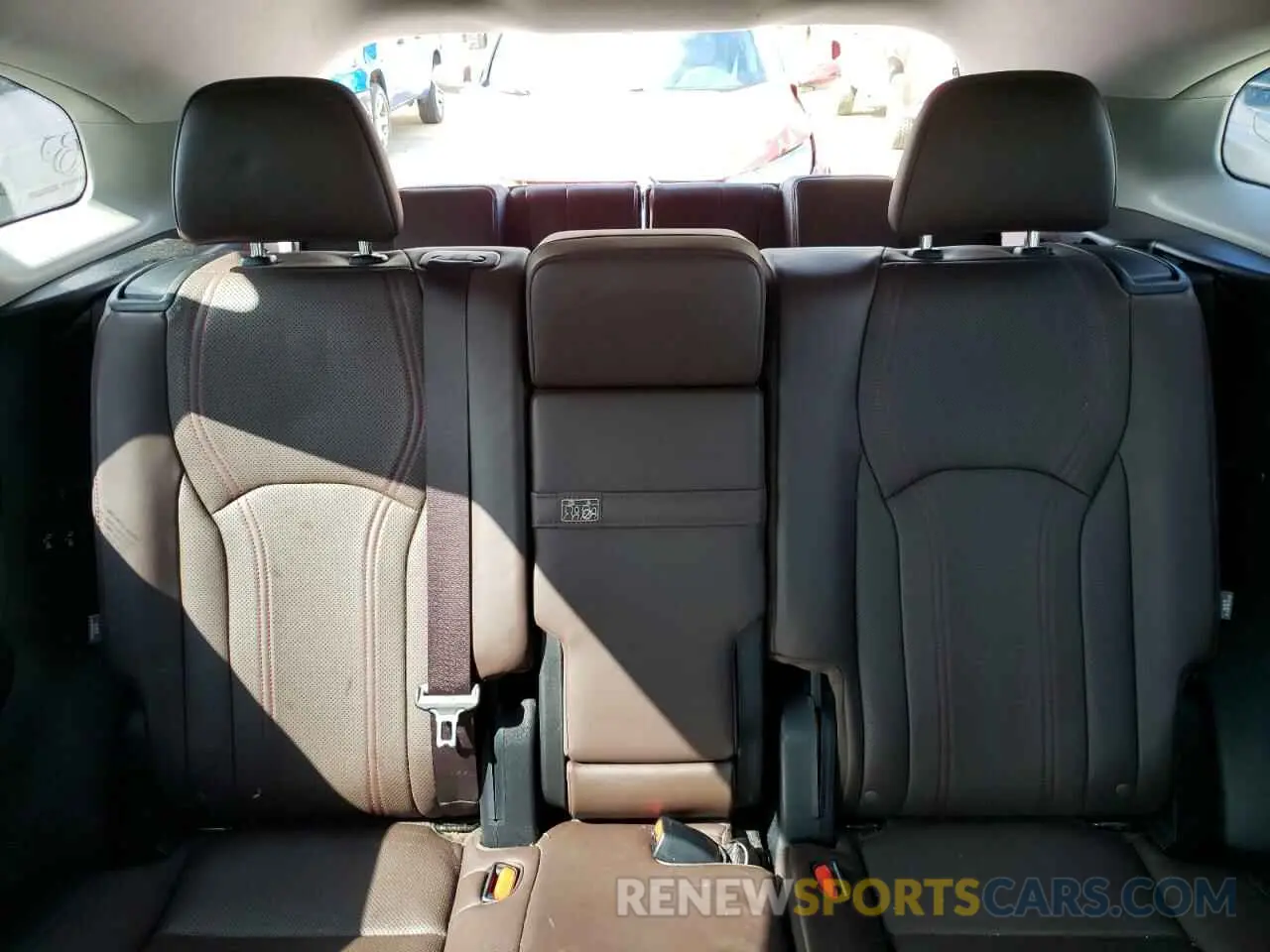 10 Photograph of a damaged car JTJGZKCA1K2012814 LEXUS RX350 2019